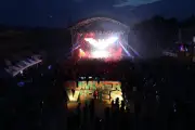 Fréjus : après Summer Vibes, le festival Azura suscite des interrogations