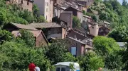 Fête des foins à Combret : tracteurs anciens et jeux ruralympiques