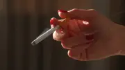 Fumée de cigarette : propriétaire déboutée faute de clause dans le bail
