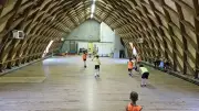 Futsal : les élèves de Marie-Rivier battent leur directeur 15-11