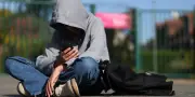 Âge sur Internet : bataille de responsabilité entre acteurs du numérique