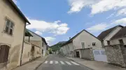 Grave accident à Ornans : une fillette de 6 ans heurtée par une voiture