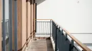 Haute-Savoie : une femme chute mortellement du balcon après une dispute