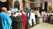 Hommage des confréries à sainte Marie-Madeleine à Beaucaire