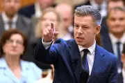 Hongrie : Peter Magyar démantèle le système Orban en quelques semaines