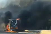 Incendie A8 Fréjus : un hectare brûlé, 100 pompiers mobilisés