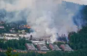 Incendie massif à Drammen : plus de 100 logements détruits en Norvège