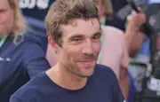Incendie à Mélisey : Thibaut Pinot prête main forte aux pompiers