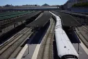 Incendie SNCF : retour à la normale sur la ligne Paris-Lyon