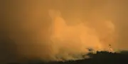 Incendies en Europe : un pompier meurt en Italie, évacuations près de Madrid