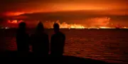 Incendies en Gironde : 10 000 hectares brûlés, évacuation du Cap Ferret