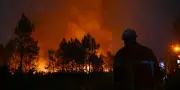 Incendies en Gironde : vents secs et 40°C menacent de raviver le mégafeu