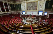 Inquiétude record des Français sur la dette publique selon la Drees