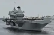 Interception d'un avion russe par des chasseurs britanniques près du Prince of Wales