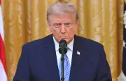 Iran frappe des cibles américaines à Bahreïn et au Koweït, Trump menace de représailles