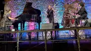 Jazz en Uzège : plus de 400 personnes pour Luca Sestak Trio à Saint-Maximin