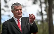 Jean Lassalle lance une cagnotte pour une troisième candidature à la présidentielle de 2027