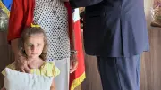 Josy Manya décorée de l'ordre national du Mérite à Rochefort-du-Gard