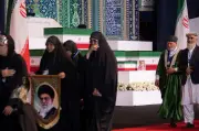 Khamenei martyr fabriqué : le message politique des funérailles en Iran