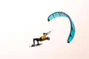 King of the Almanarre : la 5e manche de kite à Hyères ce dimanche