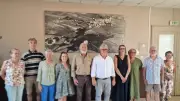 Kléber Mesquida en visite à Espondeilhan : 4 classes supplémentaires pour la rentrée