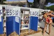 La bibliothèque de plage de Cavalaire fête sa 17e saison