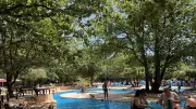La Bouscarasse : 30 ans de fraîcheur et de famille près d'Uzès