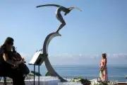 L'Ange de la Baie de retour sur la Promenade des Anglais après rénovation