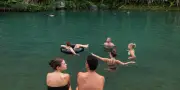 Laos : cause des décès de touristes en 2024 toujours inconnue