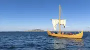 Le drakkar Orkan quitte Sète pour un raid test vers Lorient avant la traversée de l'Atlantique en 2027