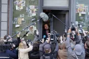 « Le Héros de Berlin » : Wolfgang Becker revisite la réunification avec humour