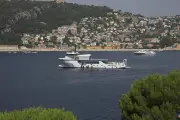 Le yacht U-81 de Mark Zuckerberg mouille en rade de Villefranche-sur-Mer
