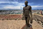 Les bronzes monumentaux de Christophe Charbonnel investissent Antibes