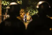 Légitime défense élargie : mission impunité pour les tirs policiers