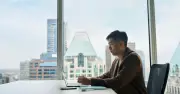L'IA intensifie le travail, ne le réduit pas, selon une étude