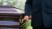 Licenciement jugé abusif pour l'employé ayant incinéré le mauvais corps