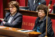 Loi d'urgence agricole : Barbut et Genevard en désaccord sur pesticides et eau