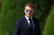 Macron et le maire Bruel : la disgrâce vue par un politologue