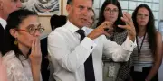 Macron promet sept nouveaux centres de soins pour la protection de l'enfance