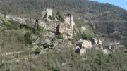 Montméjean : un village médiéval préservé par ses habitants dans l'Aveyron