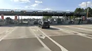 Mort à 29 ans sous les tirs d'un policier municipal au péage d'Avignon-nord