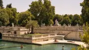 Nîmes : et si on se baignait à nouveau aux Jardins de la Fontaine ?