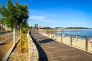 Nouveau visage de la plage du Cros divise les habitants
