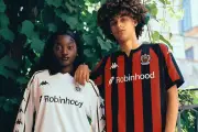 OGC Nice dévoile ses maillots 2026-2027 avec un hommage aux victimes de l'attentat