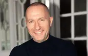 Pascal le Grand frère visé par une plainte après avoir proposé une « claque pédagogique »
