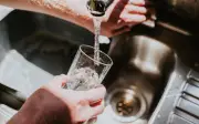 PFAS : l'UE durcit son avis sur le TFA, polluant éternel dans l'eau