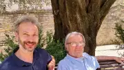 Pierre Massot, 93 ans, publie un essai sur science et foi