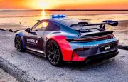 Porsche 911 GT3 aux couleurs de la police : une apparition éphémère