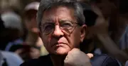 Pour 62% des insoumis, la politique doit s'immiscer dans la culture