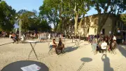 Première soirée vigneronne à Remoulins : un public nombreux